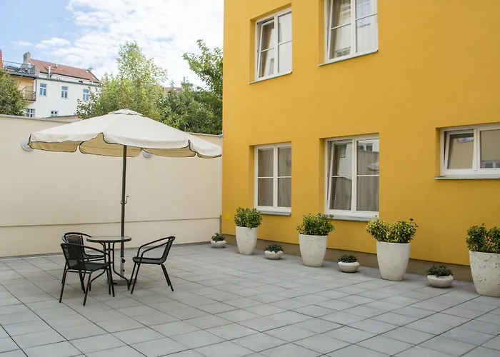Limes Apartments Praga